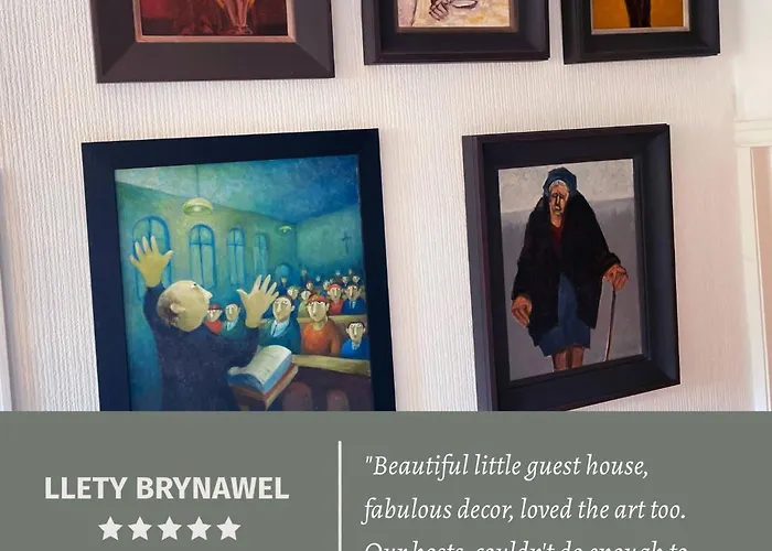 Llety Brynawel Guest House